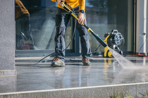 Best Pool Deck Cleaning  in Ampere North, NJ